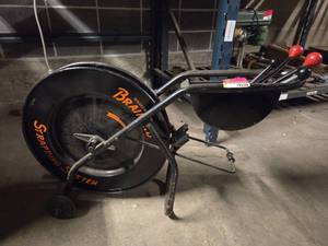 lot 18538 image: Brainard Strapping System Commercial Reel Dispenser