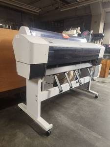 lot 18564 image: Epson Stylus Pro 9800 Large Format Inkjet Printer - Model K132A