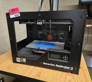 lot 18602 image: MakerBot Replicator 2 Desktop, 3D Printer
