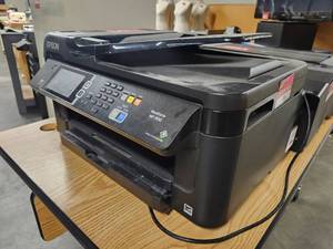 lot 18620 image: Epson Printer - Model C441C