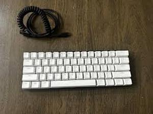 lot 1068 image: Razer Hunstman Mini Keyboard  Model Rz03-0339 for Sale in ...