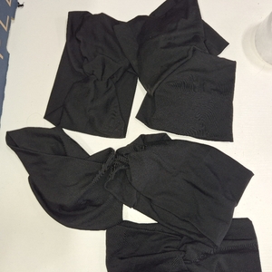 lot 26282 image: WOMENS HEADBANDS BLACK