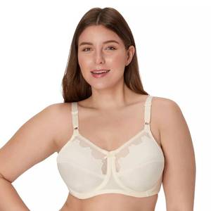 lot 26689 image: Bali  Flower Full-Figure Underwire Bra 0180 Size 38C