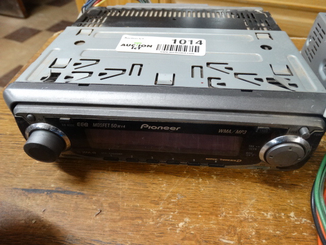 lot 1014 image: Pioneer car WMAMP3 player