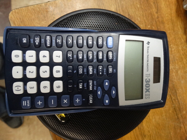 lot 1042 image: Texas Instruments TI-30XIIS calculator