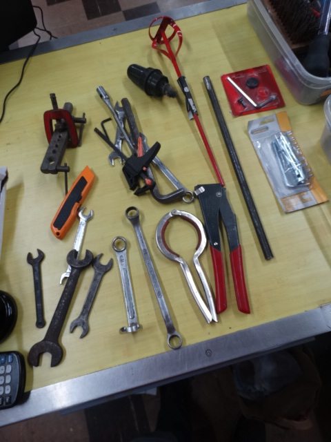lot 1159 image: Lot of various tools