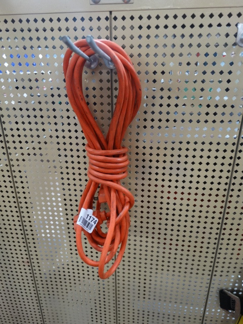 lot 1174 image: extension cord