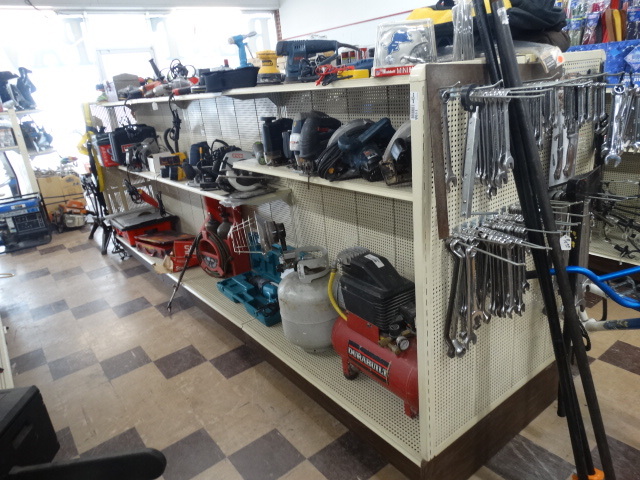 lot 1198 image: 3 sections of double sided gondola shelving