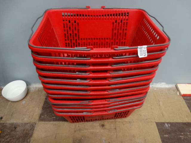 lot 1229 image: 12 handheld shopping baskets
