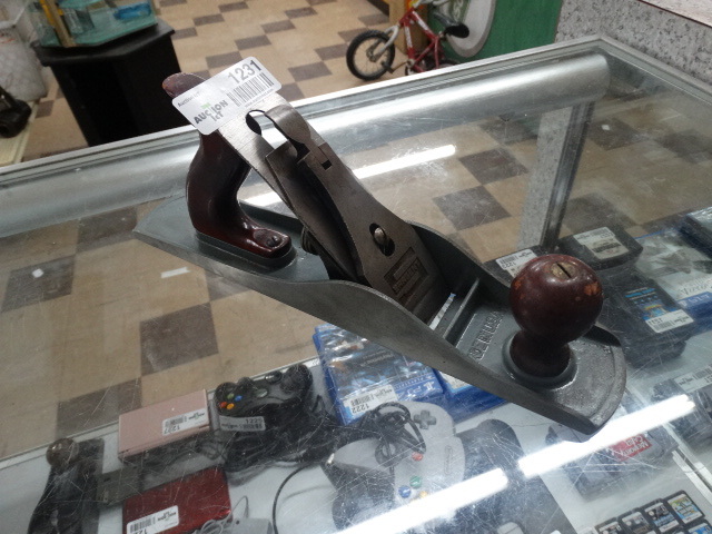 lot 1231 image: Sargent hand wood planer