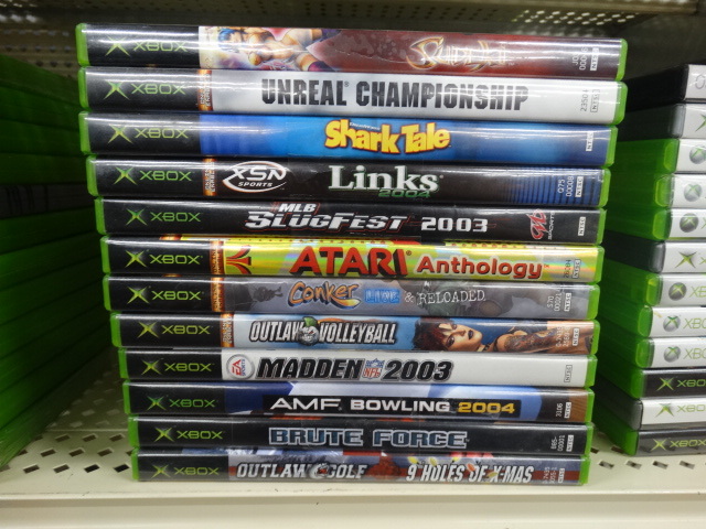 lot 1308 image: Lot of 12 various xbox games
