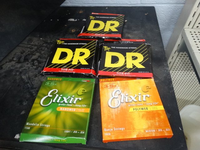 lot 1340 image: 5 Boxes Guitar  Strings