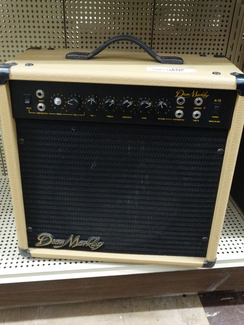 lot 1350 image: Dean Markley K-75 amplifier