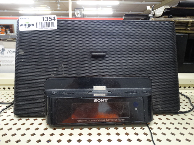 lot 1354 image: Sony am fm clock radio with docking station