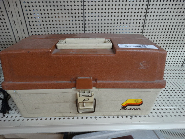 lot 1375 image: Plano tackle box w various fishing tackle