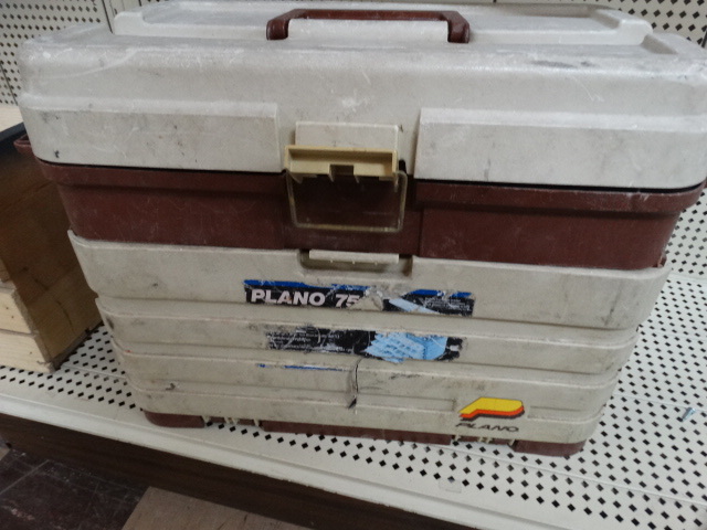 lot 1381 image: Large Plano tackle box w tackle