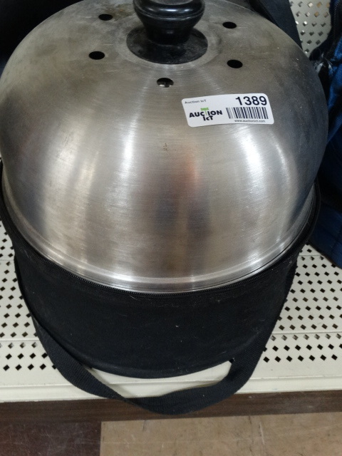 lot 1389 image: Cobb portable cooker & sleeping bag