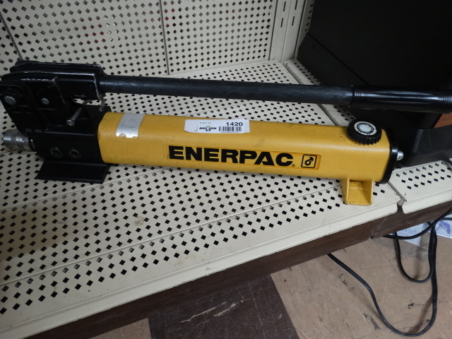 lot 1420 image: Enerpac hydraulic press