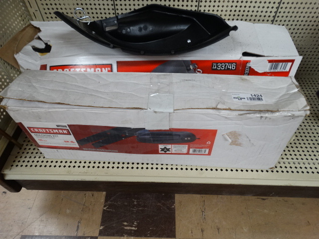lot 1424 image: 2 new Craftsman mulching kits
