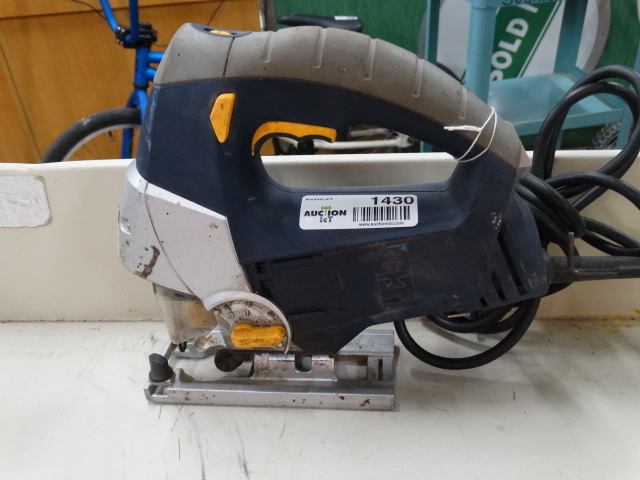 lot 1430 image: Electric jigsaw