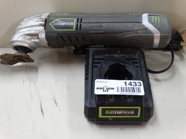 lot 1433 image: Genesis 12 volt oscillating tool w charger