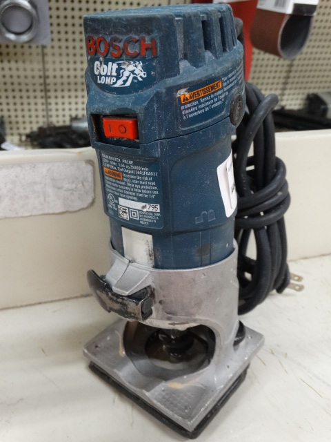 lot 1458 image: Bosch palm router