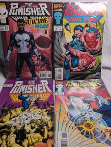 lot 1216 image: Marvel The Punisher Comic Book Lot Suicide Run War Zone - 4 Issues