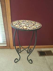 lot 1062 image: Mosaic Tile Top Round Side Table with Metal Base