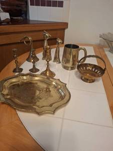 lot 1072 image: Brass Decor - Candlesticks, Cats, Mug, Basket, Tray and Bell