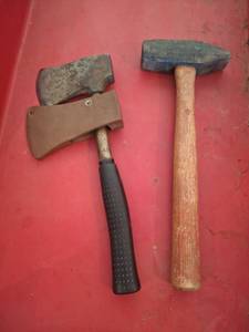 lot 1086 image: Hatchet and Hammer