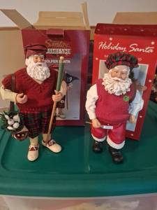lot 1137 image: Golfer Santa Figurine Lot - 2 Pieces