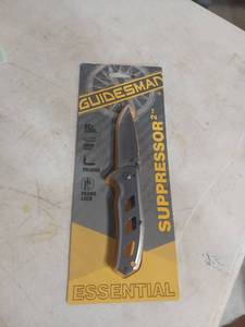 lot 2002 image: Guidesman Suppressor Folding Knife