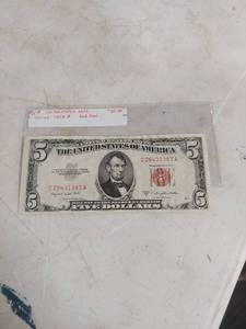 lot 2009 image: United States $5 Note Series 1953 B Red Seal