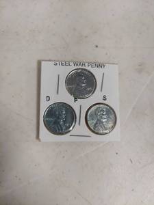 lot 2019 image: 1943 Steel War Pennies - P-D-S Mint Marks