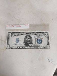 lot 2022 image: United States $5 Silver Certificate Series 1934 Blue Seal C24401689A - Uncirculated