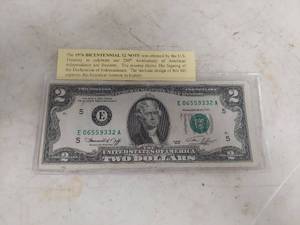 lot 2055 image: 1976 Bicentennial $2 Note Series 1976 E06559332 A