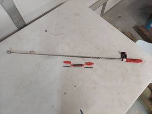lot 2068 image: ToolShop 15 LB Magnetic Pickup Tool and 4-in-1 Pen Screwdriver