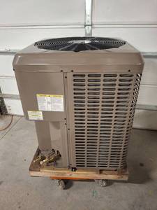 Air Conditioning Condenser Unit - Model TCD36B52SA