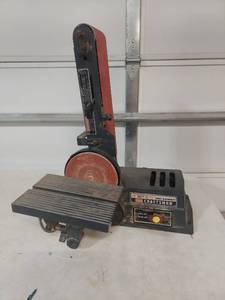 lot 1151 image: Sears Craftsman 4 Belt  6 Disc Sander