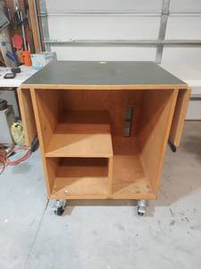 lot 1165 image: Mobile Storage Cabinet with Drop Extensions