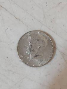 lot 1210 image: 1968 Kennedy Silver Half Dollar