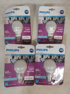 lot 1291 image: Philips SceneSwitch LED A19 Daylight Bulbs - Lot of 4