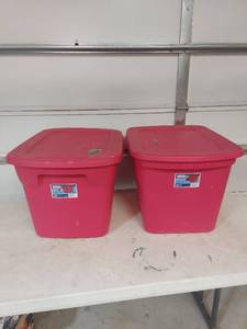 lot 1294 image: Sterilite 18 Gal. Storage Container with Lid - Lot of 2