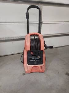 lot 1300 image: Snap-on 2000 PSI Electric Pressure Washer - Missing Wand