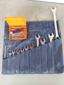lot 2005 image: Wrenches