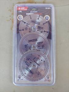 lot 2035 image: 4-12 Diamond Blade Set - 3 Piece