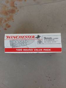 lot 2115 image: Winchester 9mm Luger 115 Grain Full Metal Jacket - 100 Round Value Pack