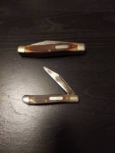 lot 2127 image: (2) Old Timer Folding Pocket Knife