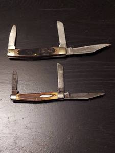 lot 2130 image: (2) Schrade Folding Pocket Knives Multi-Blade