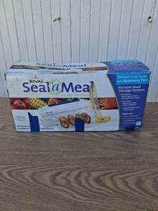 lot 1003 image: Rival Seal a Meal Vacuum Food Sealer with Accessory Port VS100